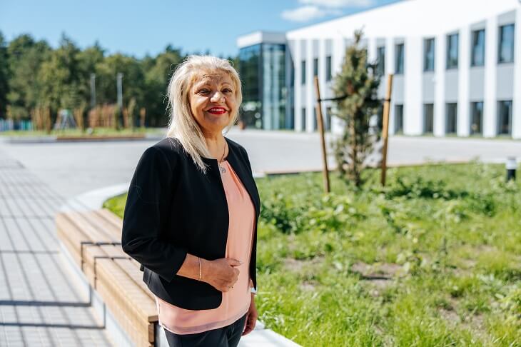 Izabela Ziętara, Dyrektor Szkoły Podstawowej nr 4 w Toruniu. Fot. Balzola Polska